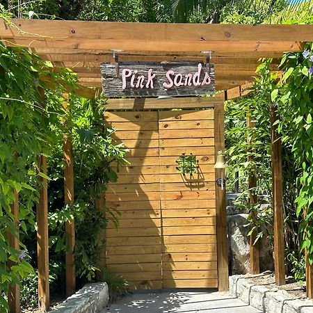 Pink Sands Resort Dunmore Town Esterno foto