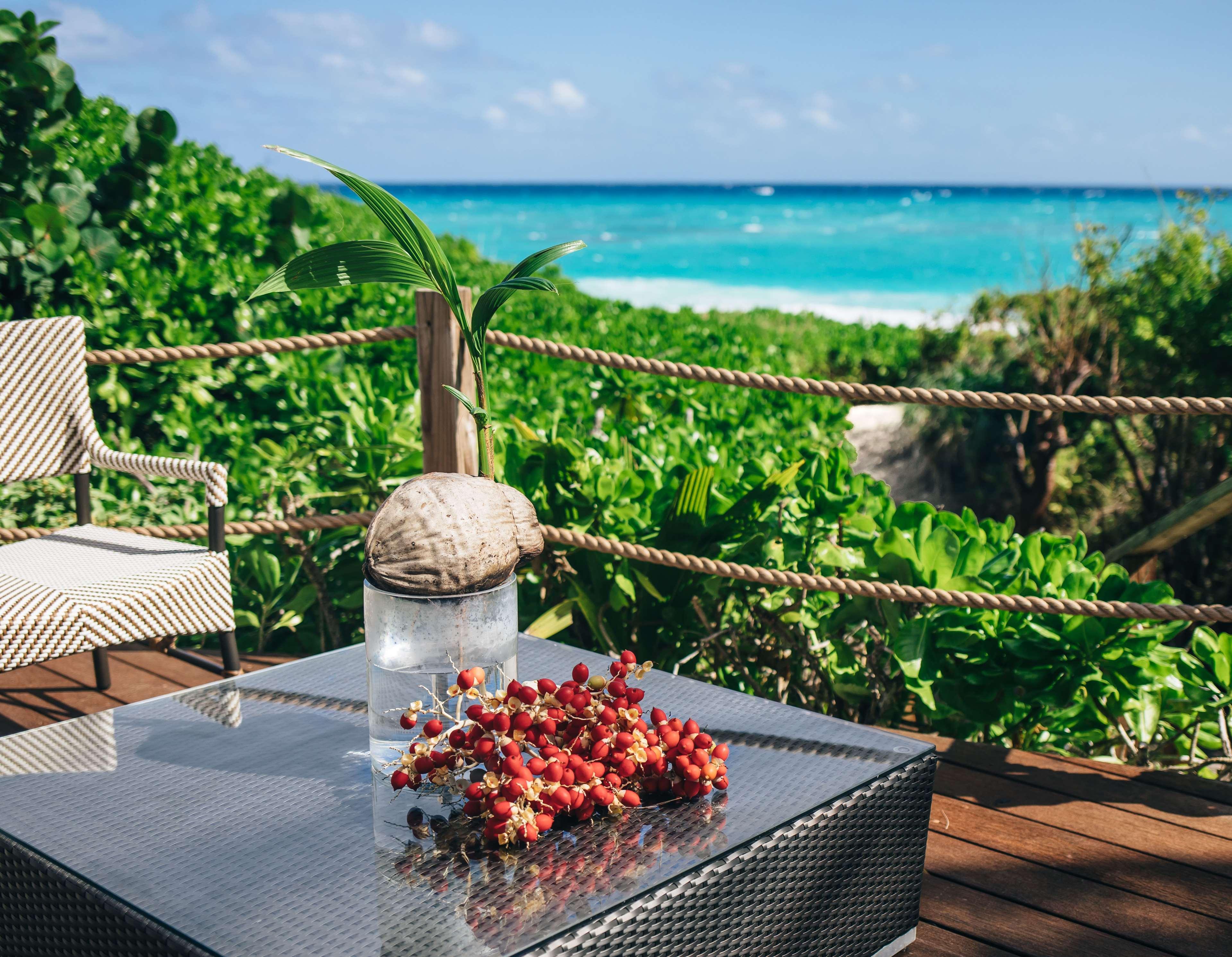 Pink Sands Resort Dunmore Town Esterno foto